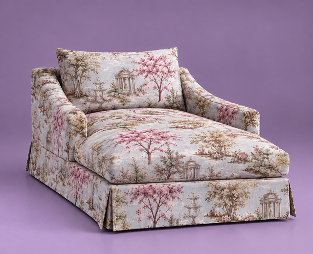 Comtesse Love Bird chaise longue in Symphonie Pastorale, three-quarter view